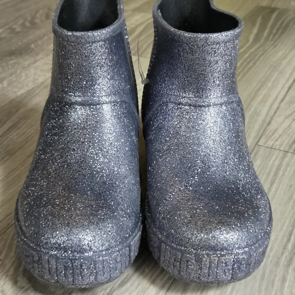US 5 Ugg Silver Glitter Rain Booties Womens